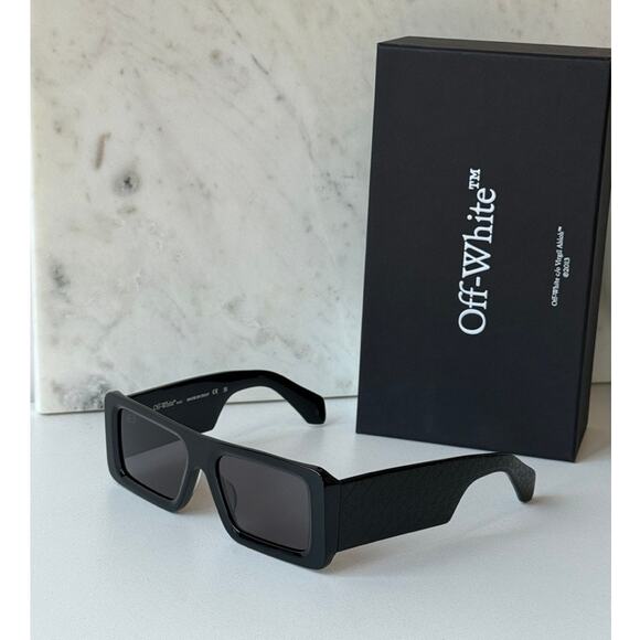 NEW Off White Troy Black Thick Rim Square Unisex Sunglasses - Picture 1 of 8